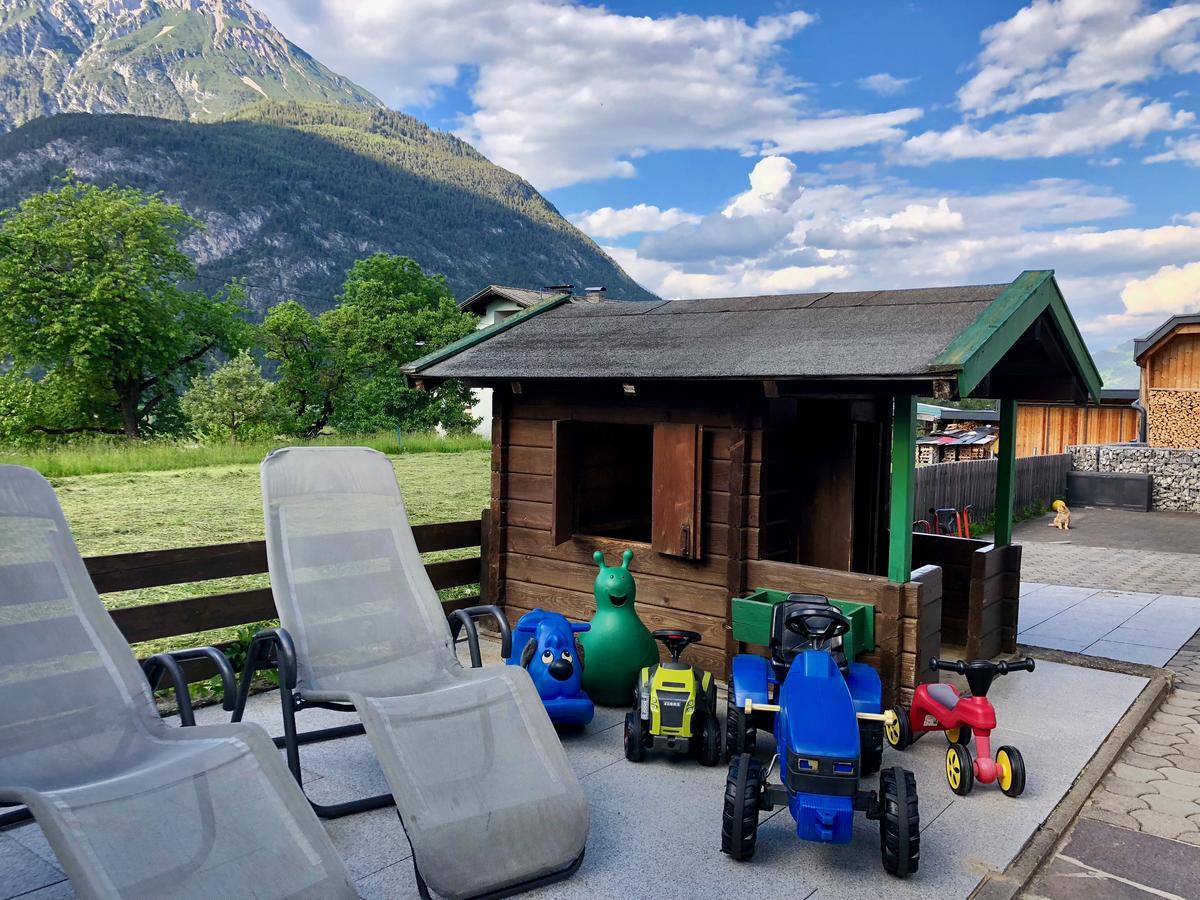 Albeinelerhof Apartment Arzl im Pitztal Exterior foto